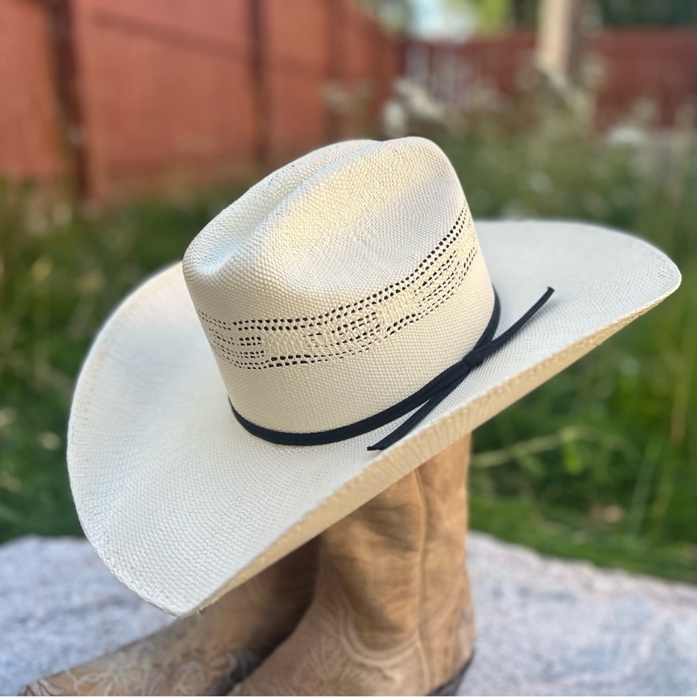 Stylish Cream AmCowboy Hat with Black Band